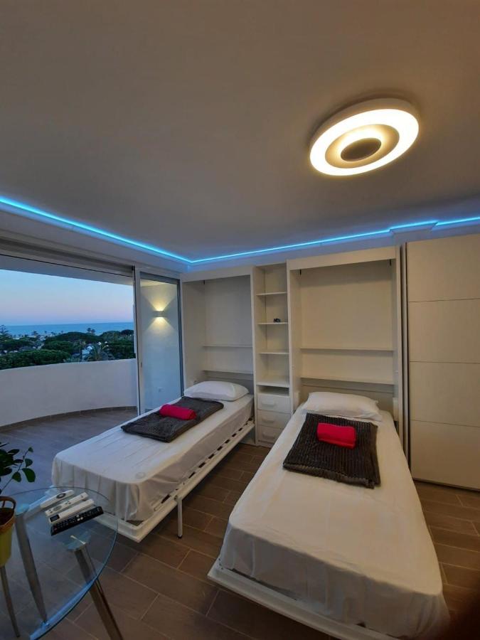 Renovated Modern Elegant Studio With Sea View Apartamento Marbella